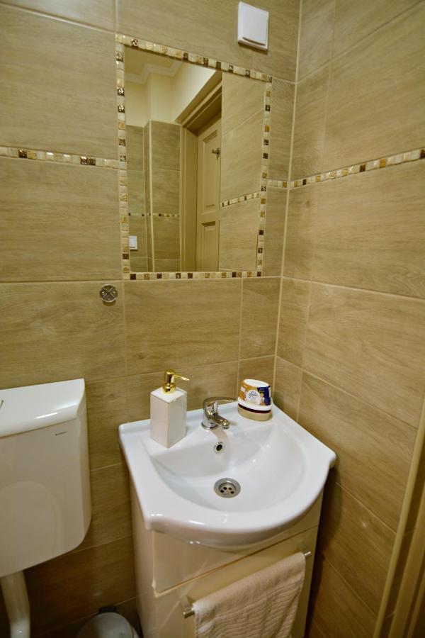 R.Gold Apartman Makó 外观 照片