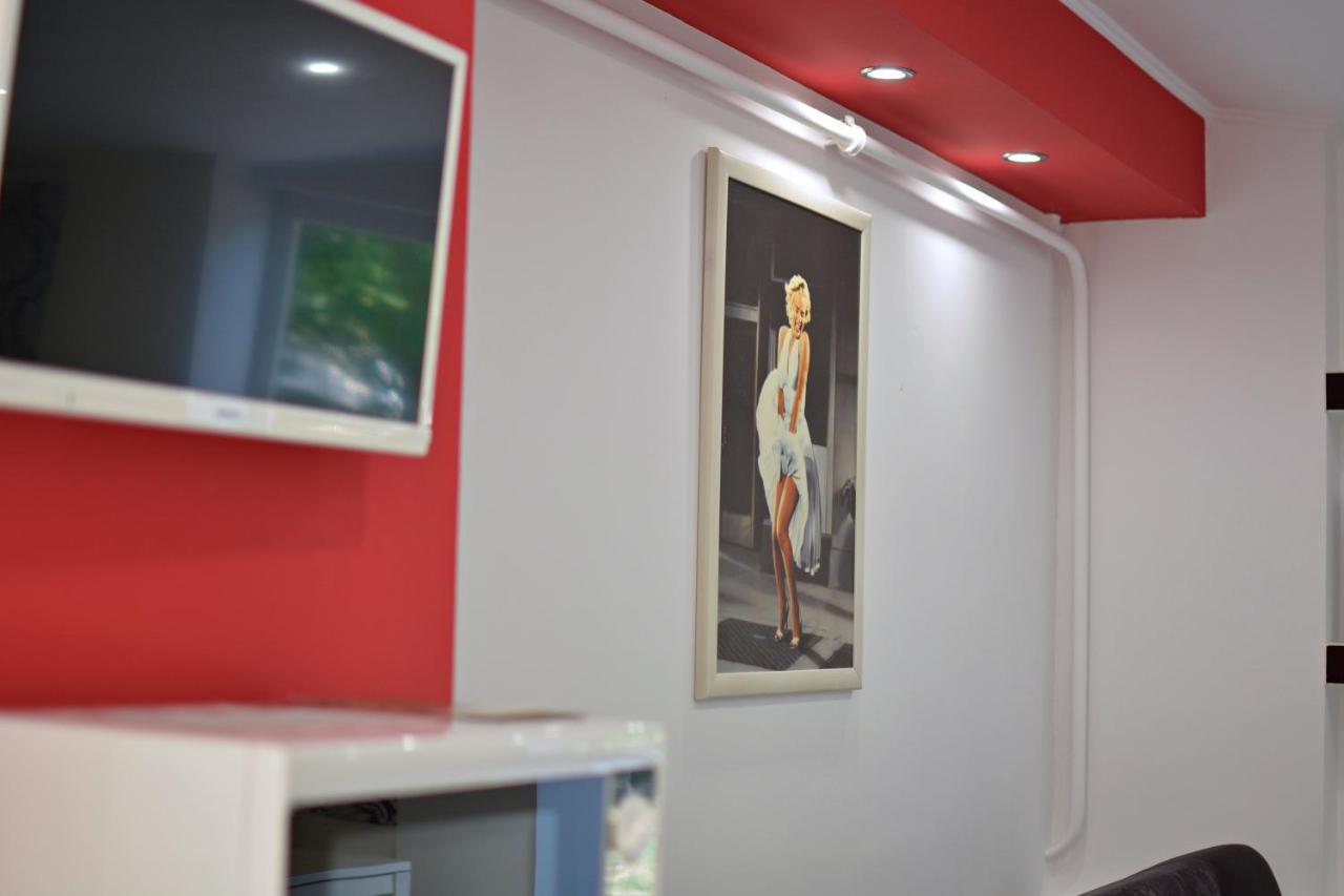 R.Gold Apartman Makó 外观 照片