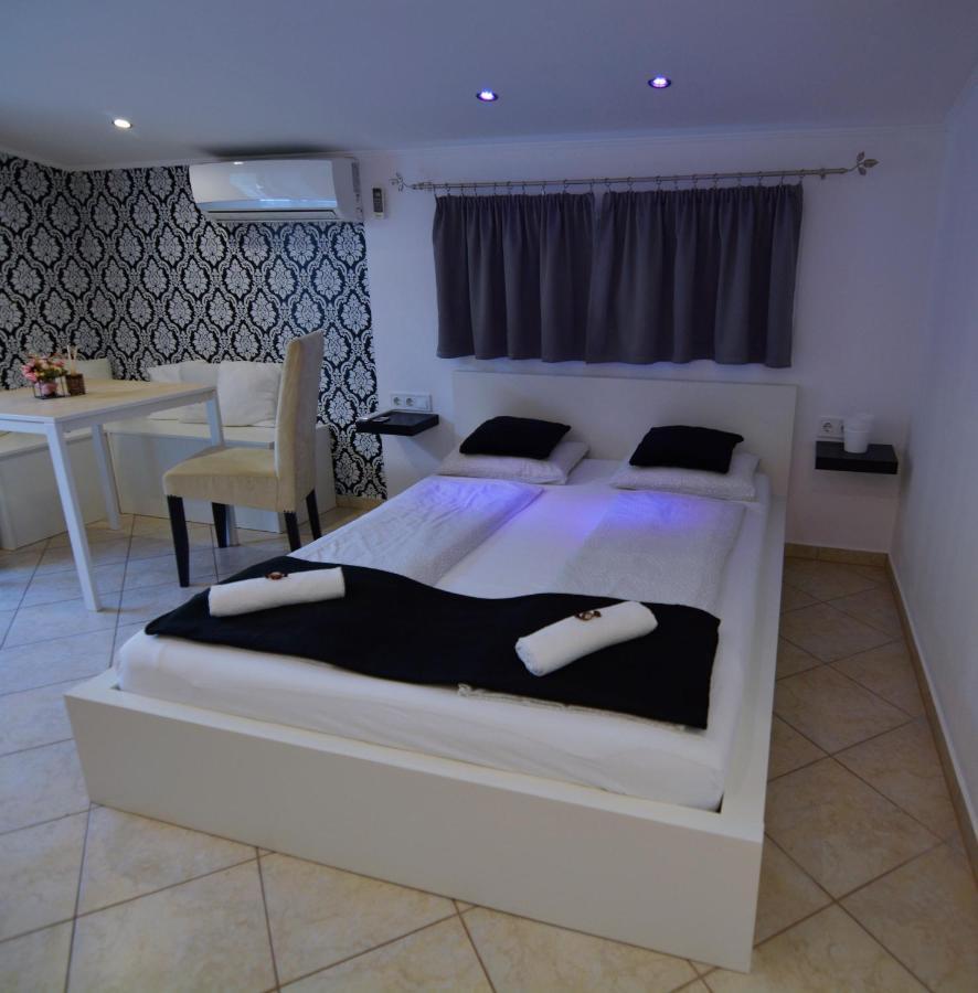 R.Gold Apartman Makó 外观 照片