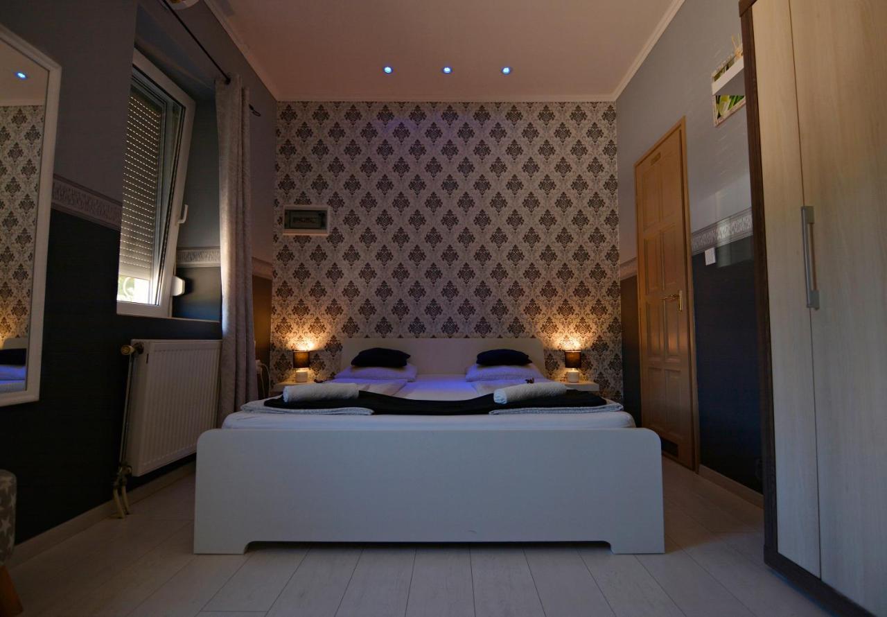 R.Gold Apartman Makó 外观 照片